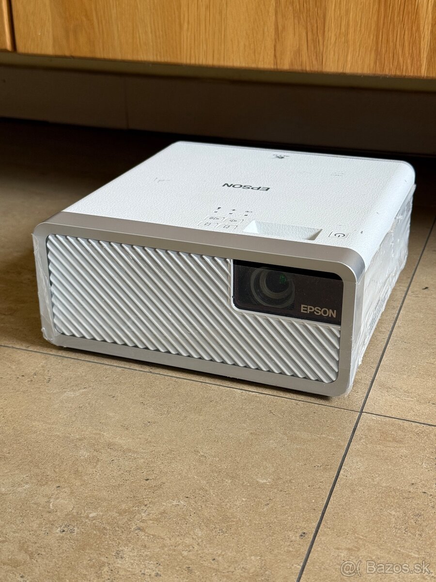Epson EF-100B