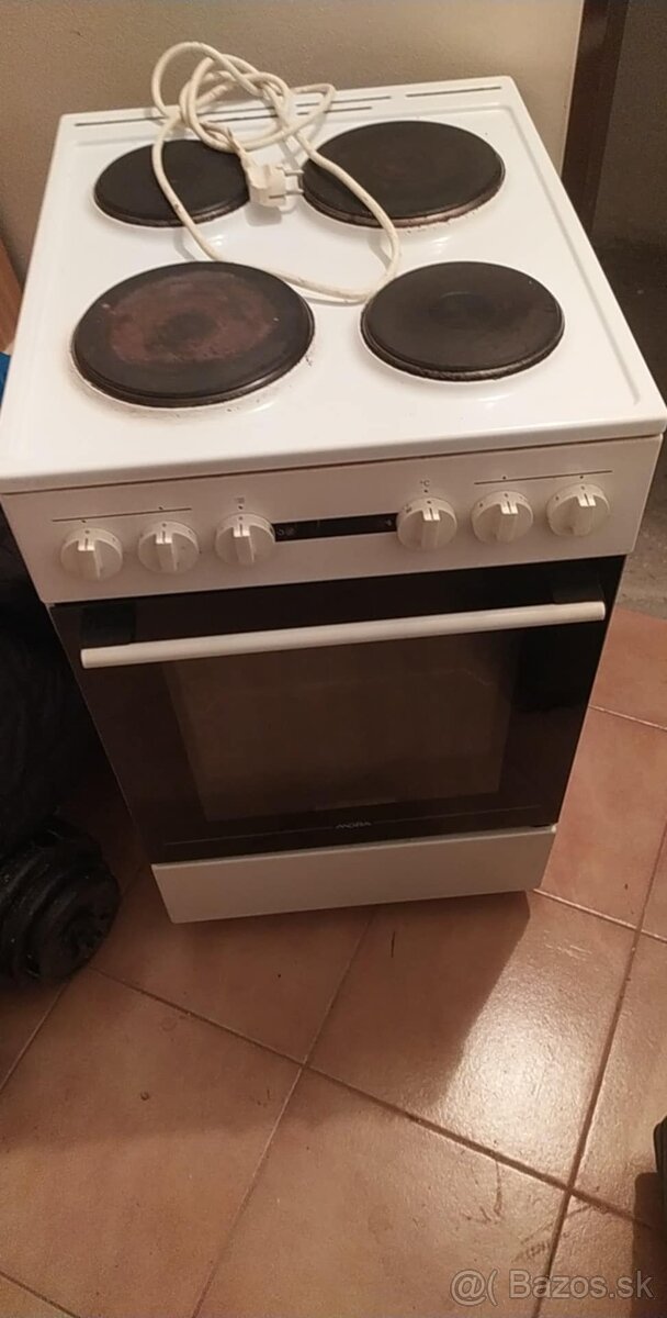 Elektrický šporak