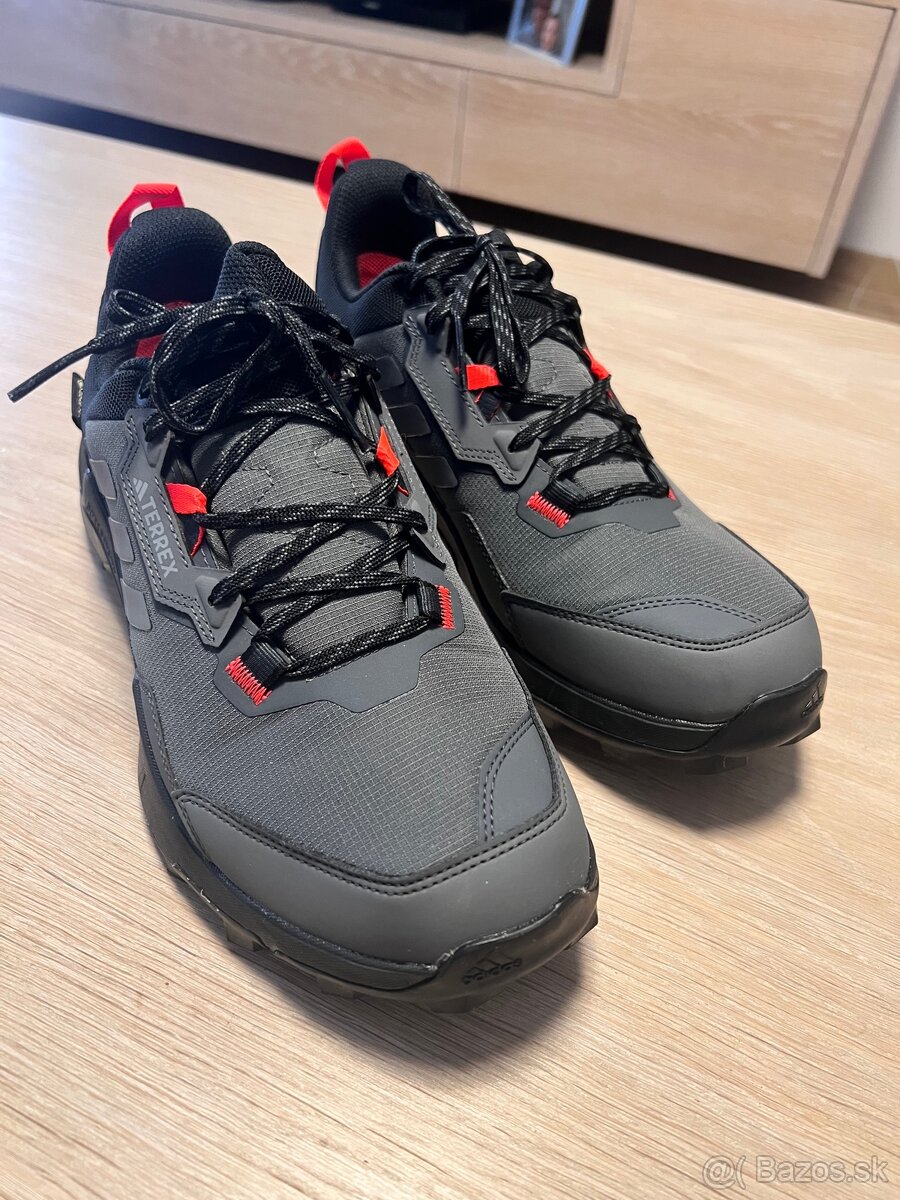 Pánske tenisky TERREX AX4 GTX
