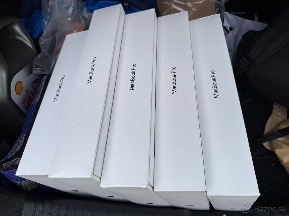 Macbook krabice