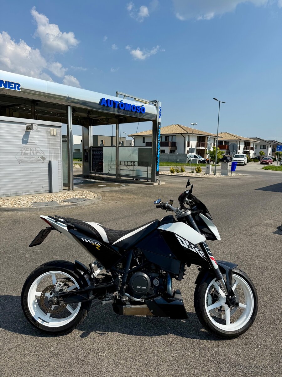 KTM Duke 690 3R - A2