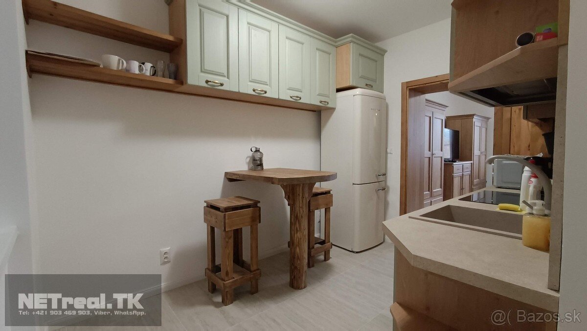 ROMANTICKÉ BÝVANIE - 1-izbový byt - Blízko CENTRÁL, VIVO -