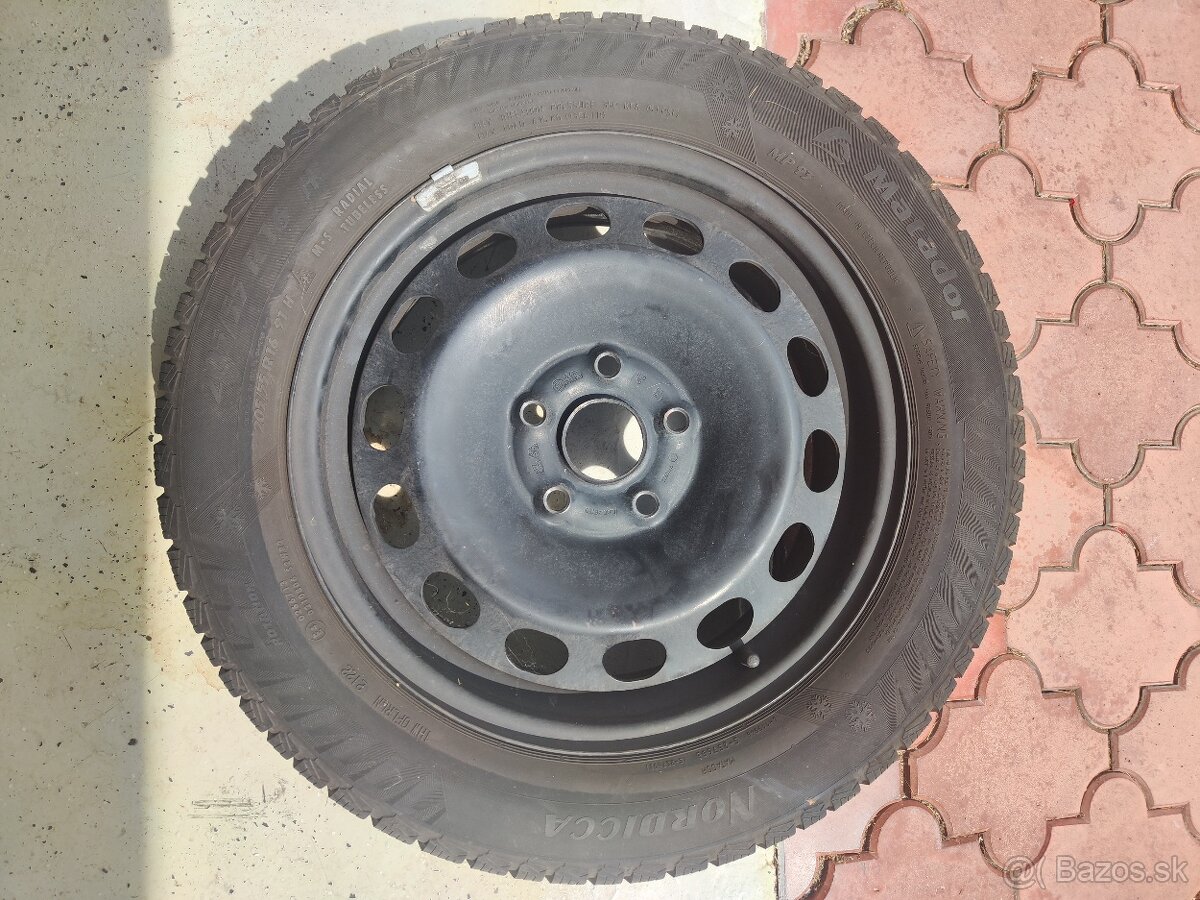 Zimné pneu 205/55/R16 91H + plech. disky+sneh. reťaze