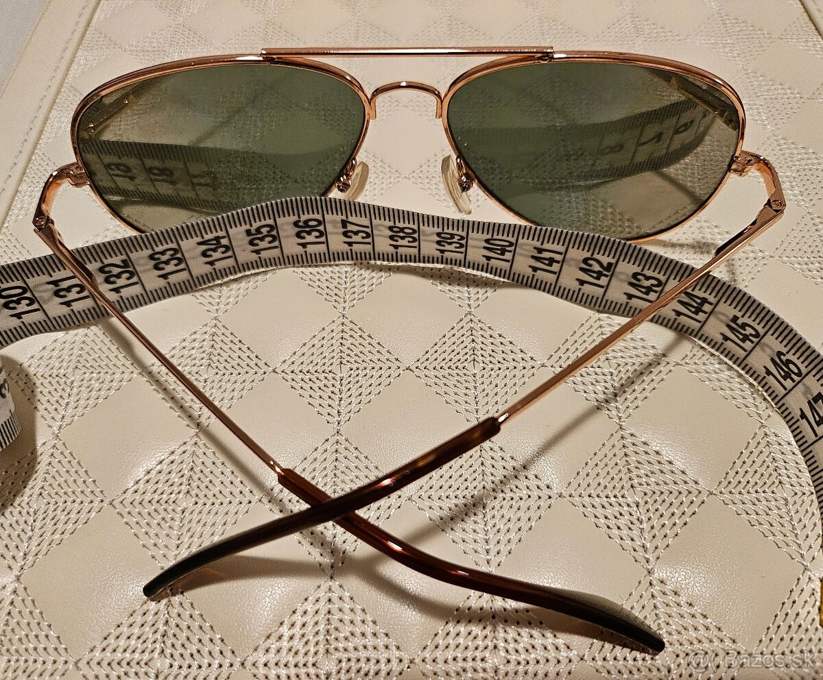 Slnečné okuliare s vnútornými zrkadlami