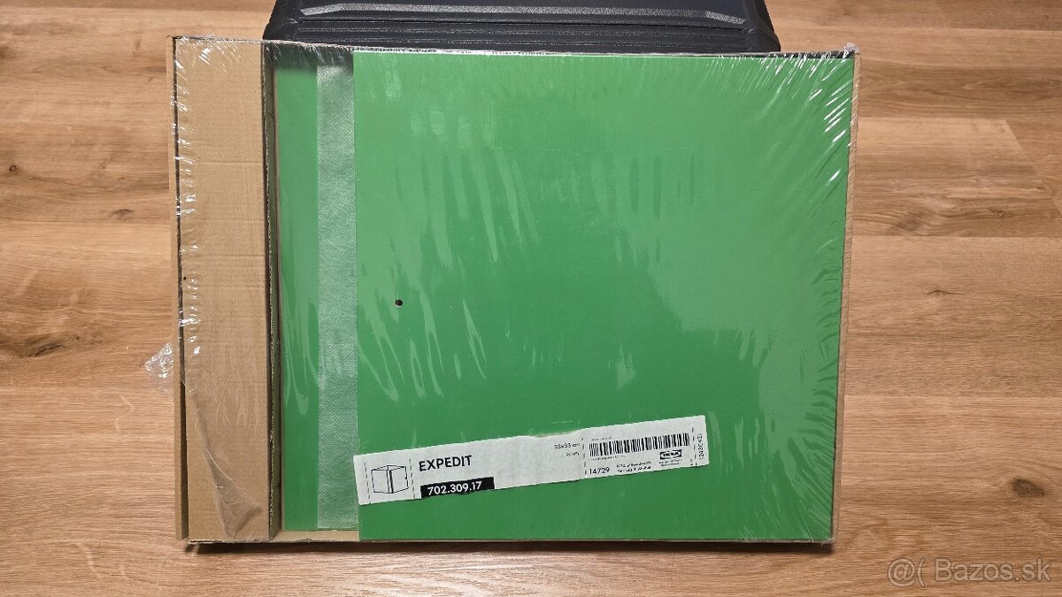 Darujem vložku s dvierkami do Ikea policového dielu Kallax