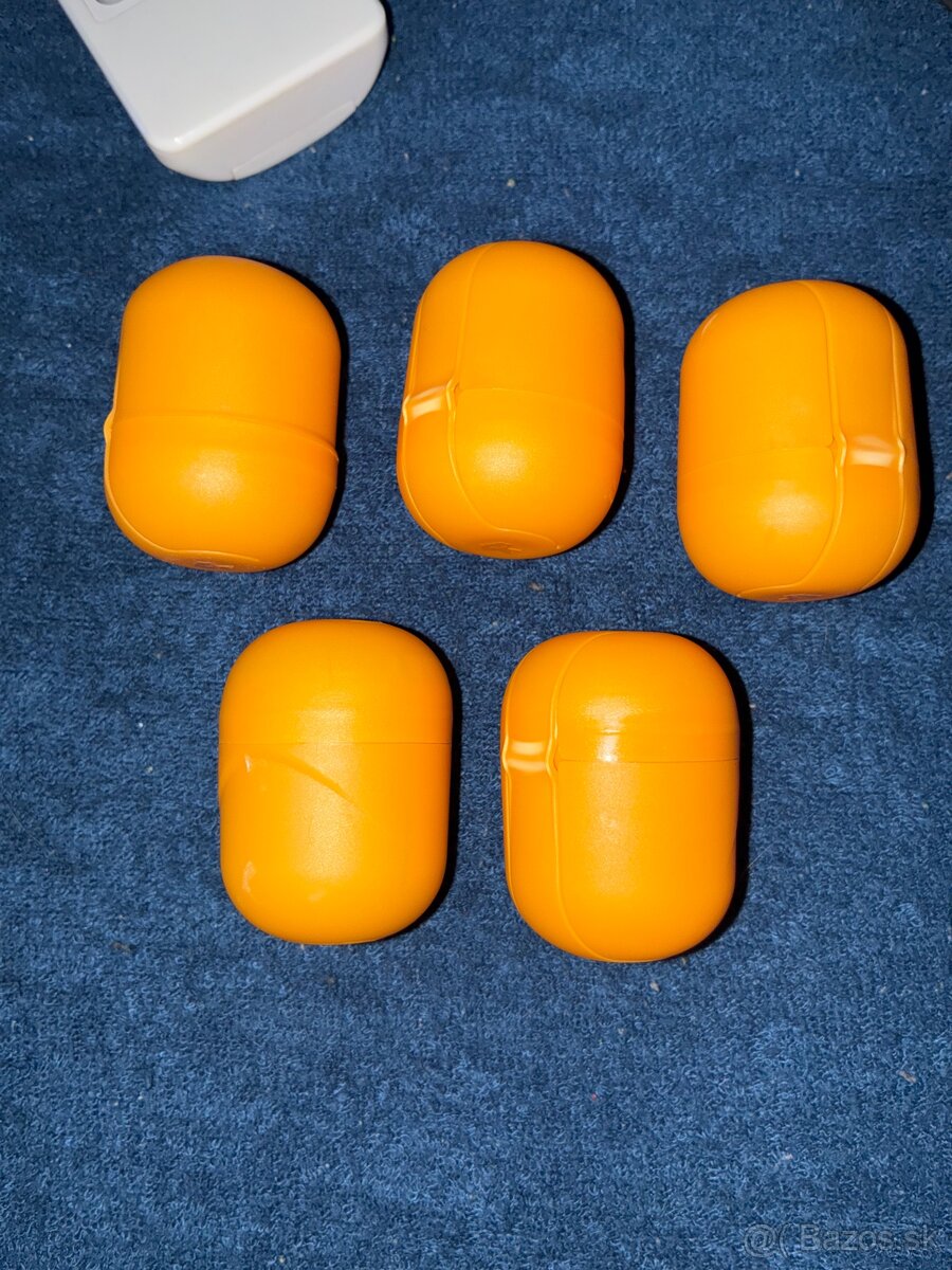 Kinder figurky a vajička zhaňam