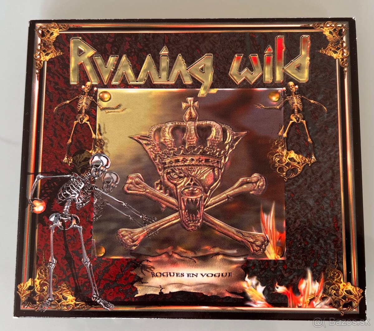 RUNNING WILD - Rogues en vogue