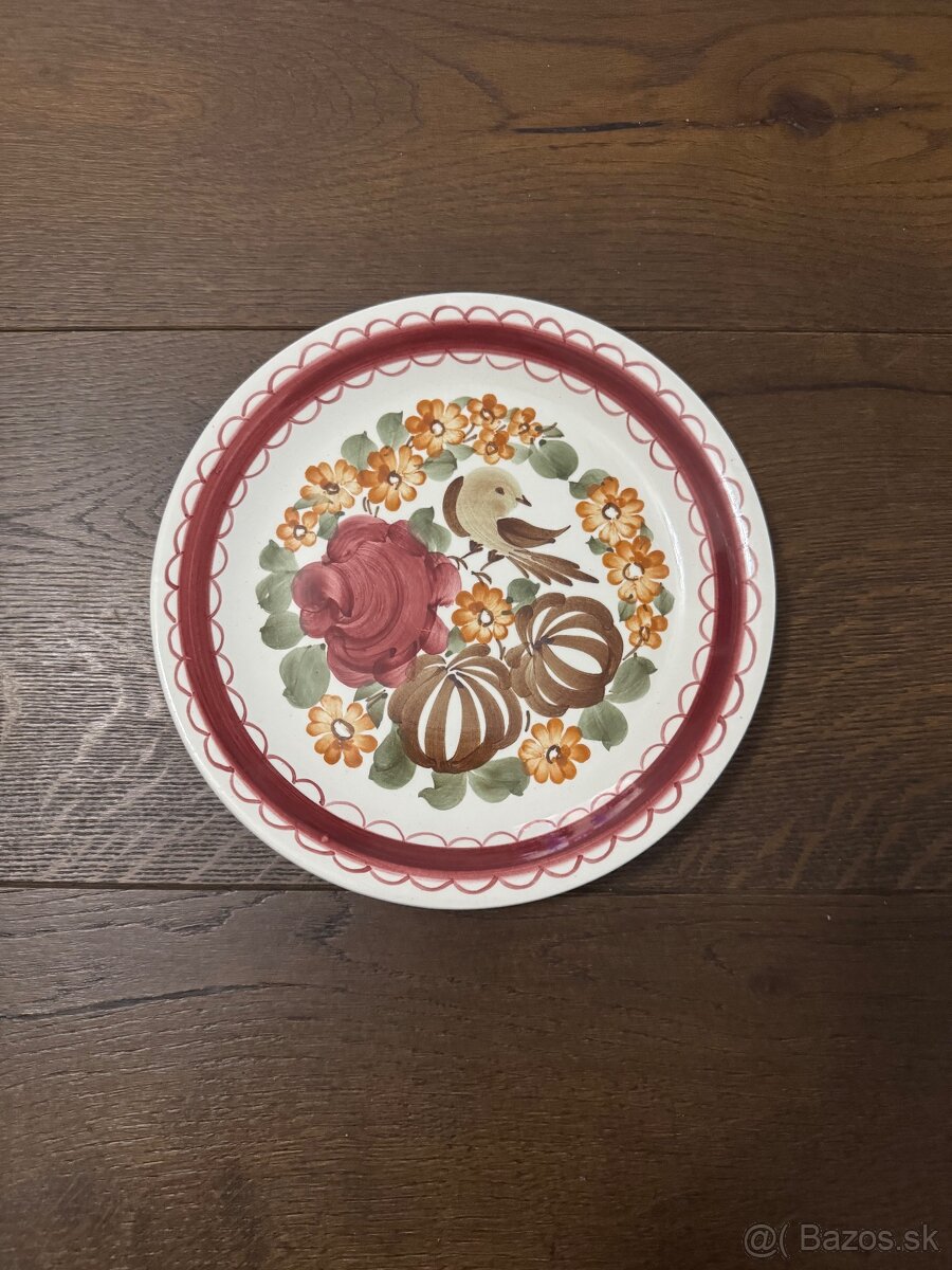 Ručne maľovany tanier