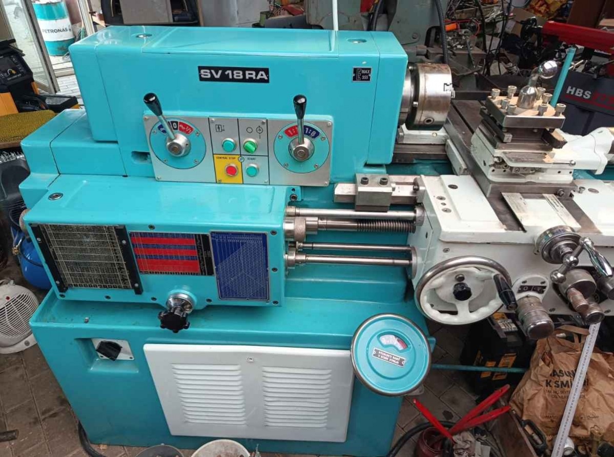 Soustruh SV 18 RA/1250