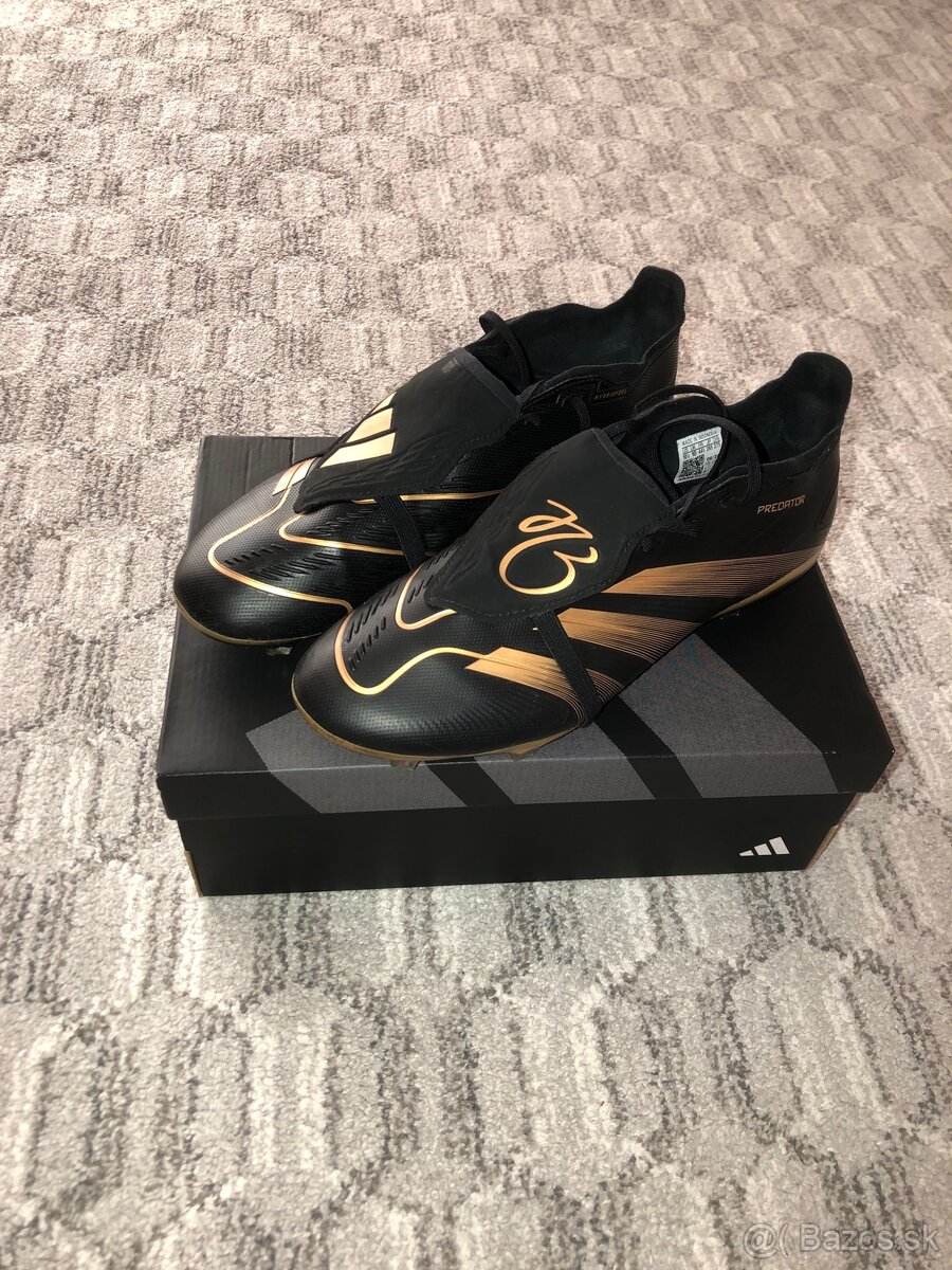 Kopačky Adidas predator