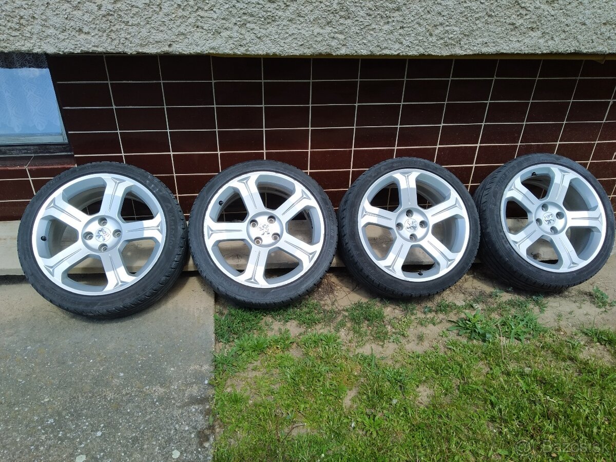 matador 225/40r18