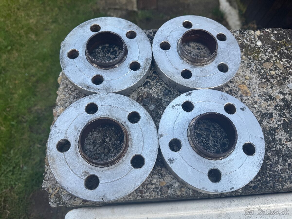 Rozširovacie podložky 5x100 šírka 20 mm