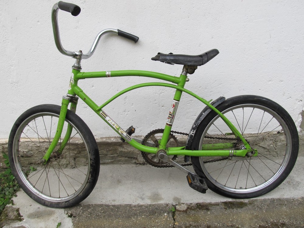 Predám starý detský bicykel " Pionýr "