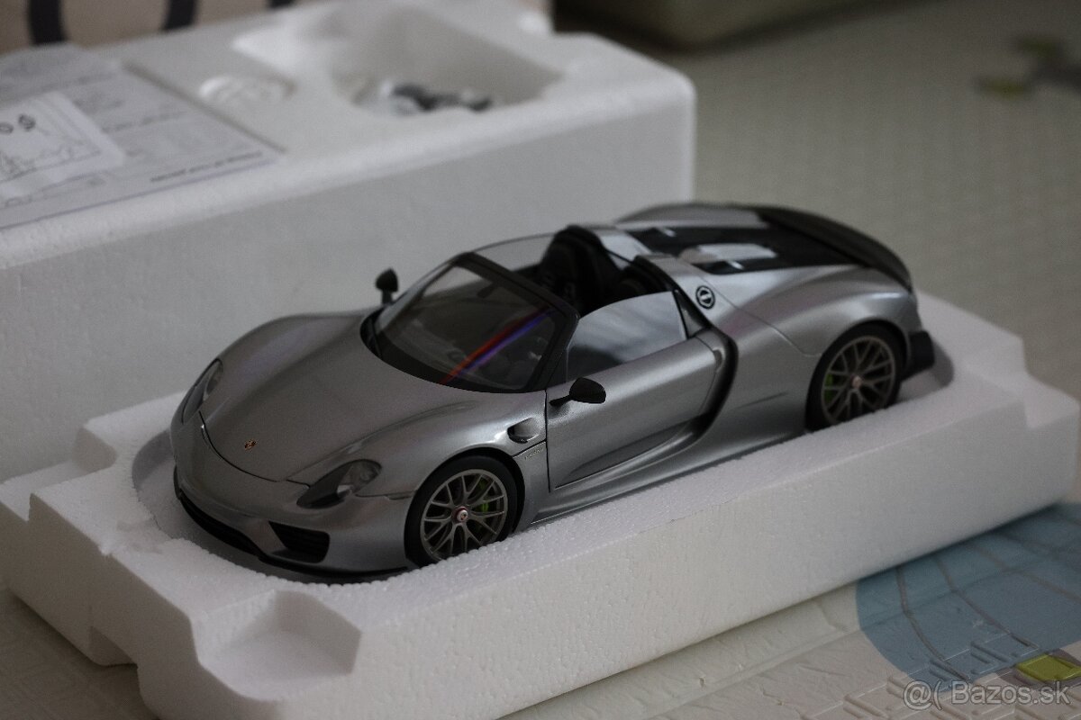 1:18 Porsche 918 Spyder AUTOart
