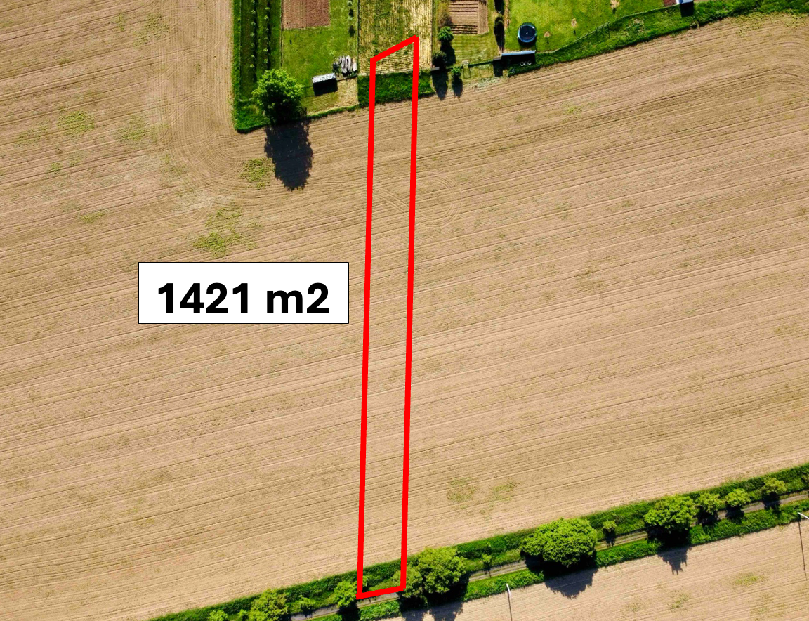 Vráble - 1421 m2 STAVEBNÝ pozemok