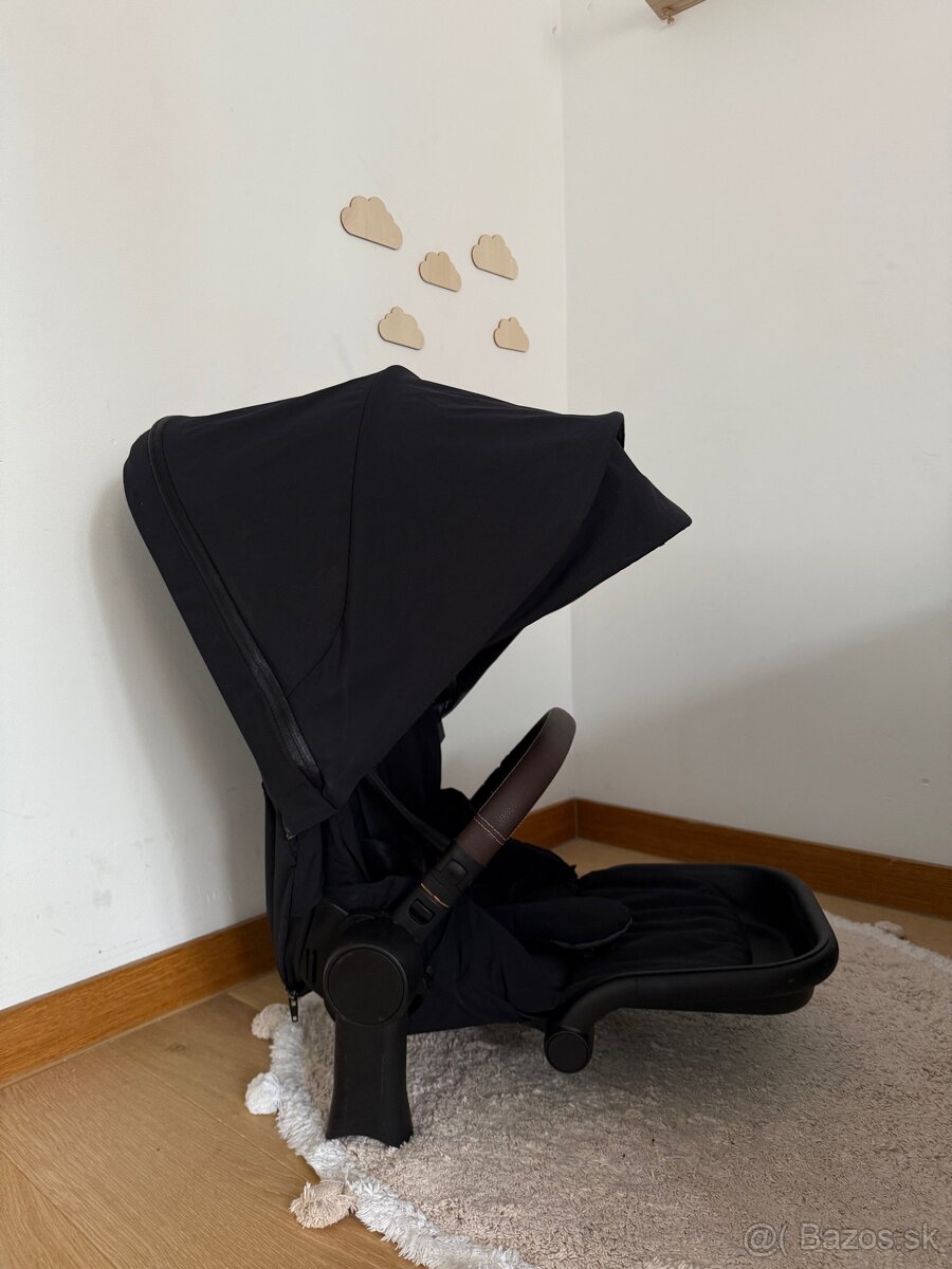 Cybex priam 4.0 športové sedenie s poťahom deep black