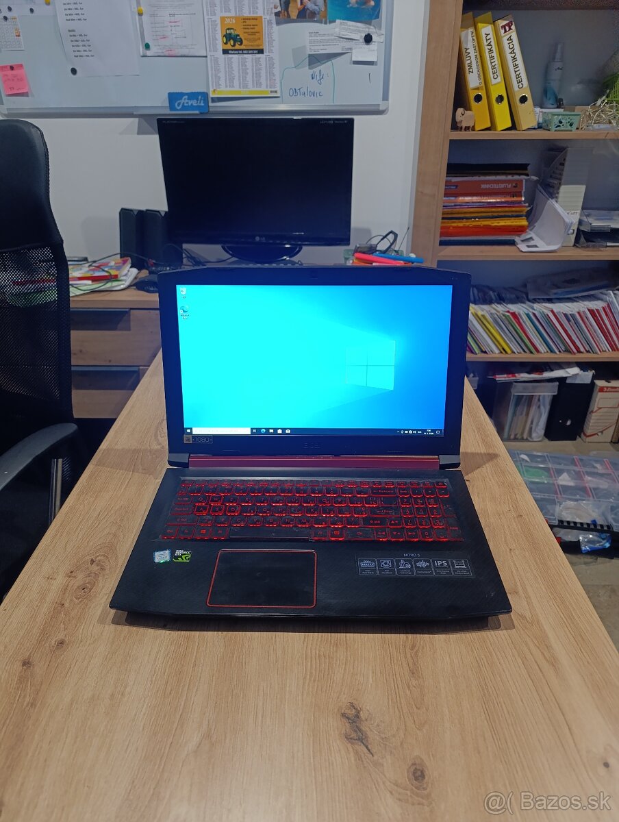 Predám herný notebook