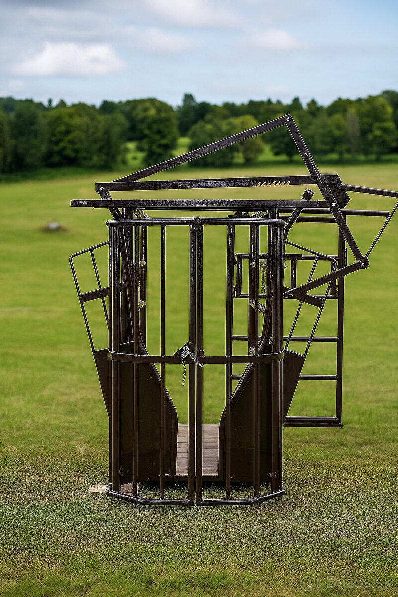 Fixačná klietka na dobytok