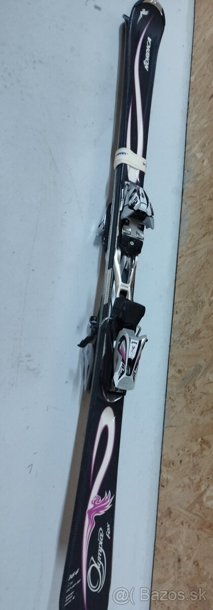Predám dámske lyže