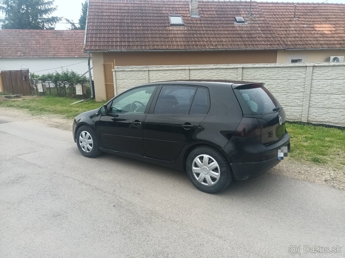 Volksvagen Golf 5 2.0FSI DSG