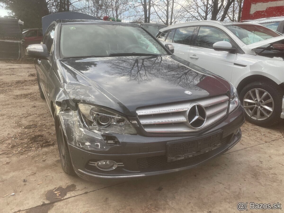 Rozpredam Mercedes Benz C200 100kw 646 811