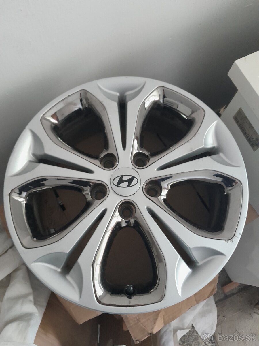 Disky R17 - Originál Hyundai