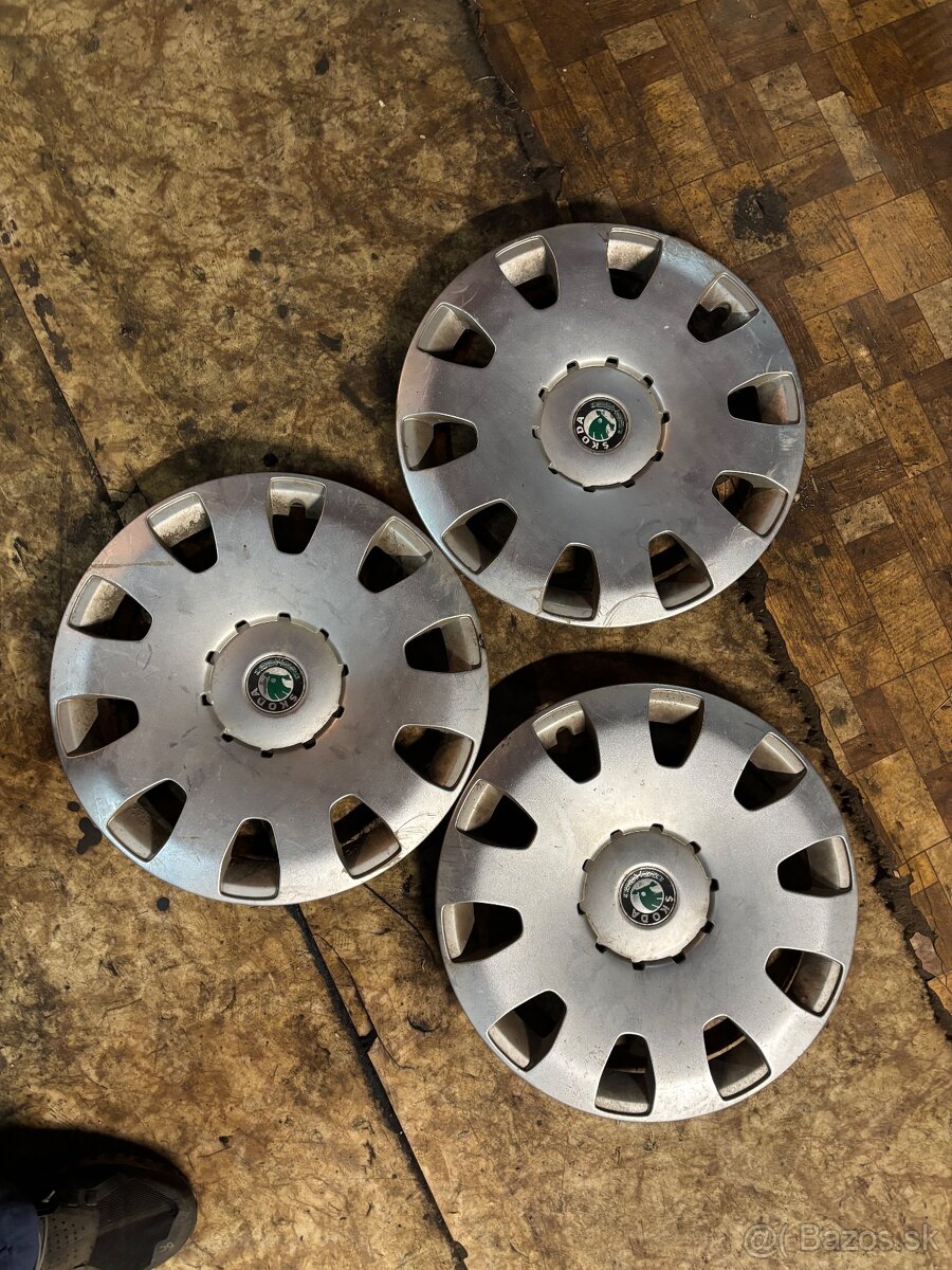Predam puklicu Škoda R15