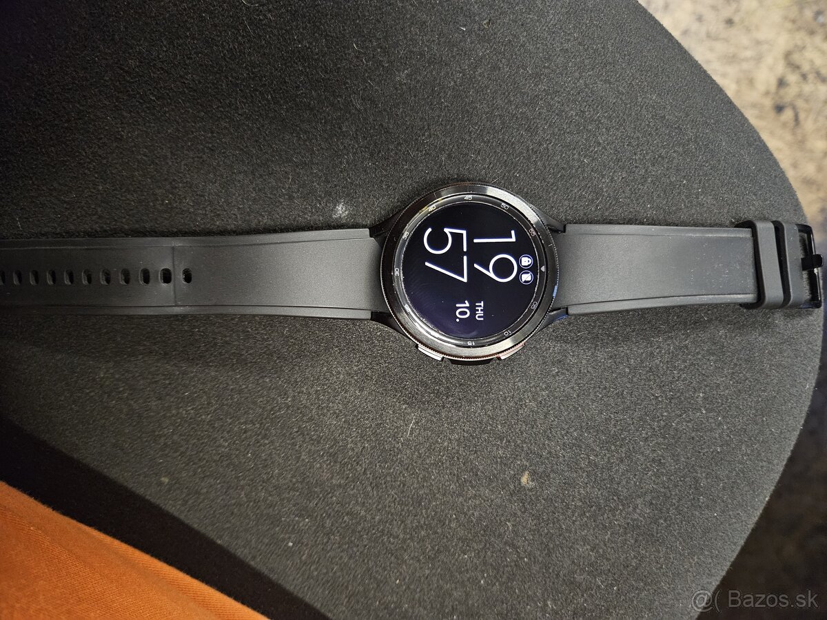 Predám hodinky Samsung galaxy watch 4 46mm