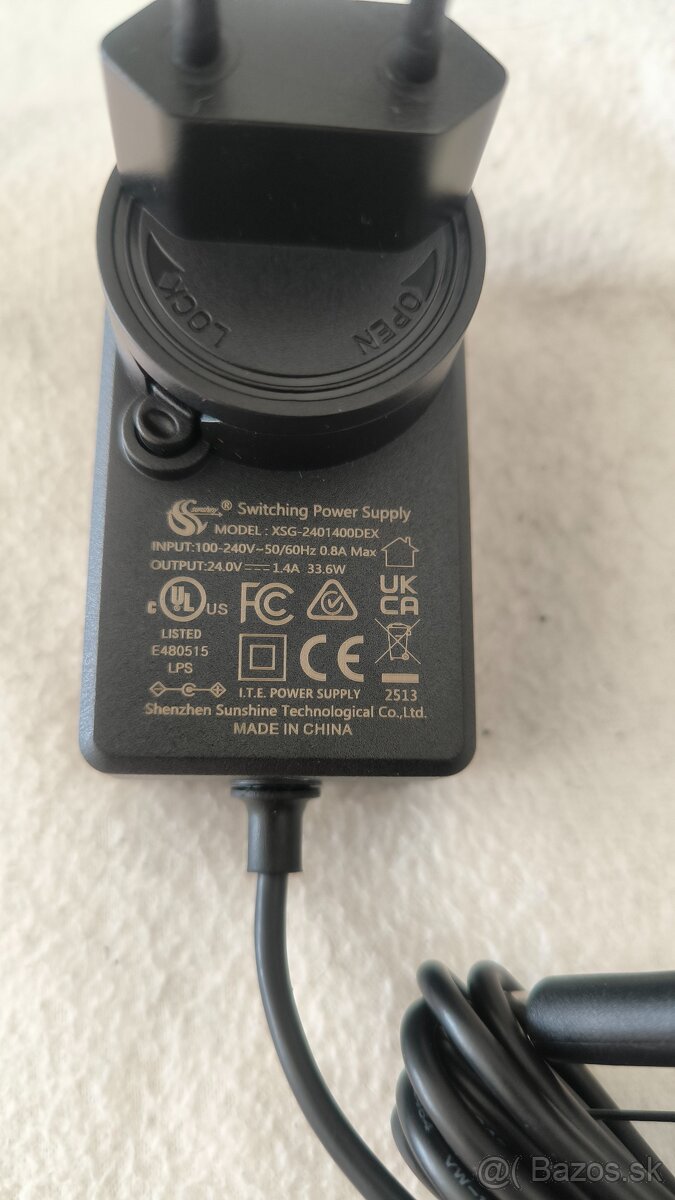 Nabíjačka na elektrickú kolobežku