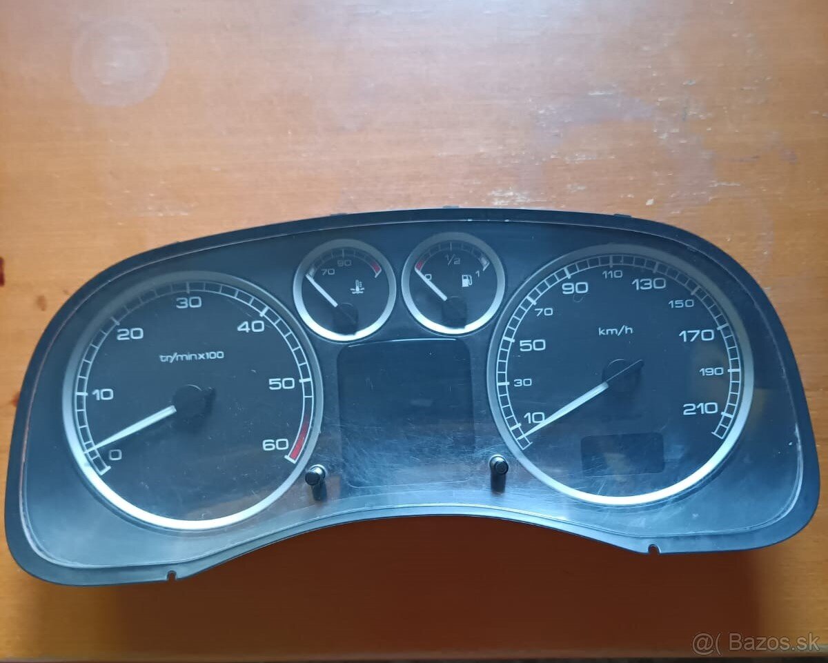 Peugeot 307 SW - Panel pristrojov