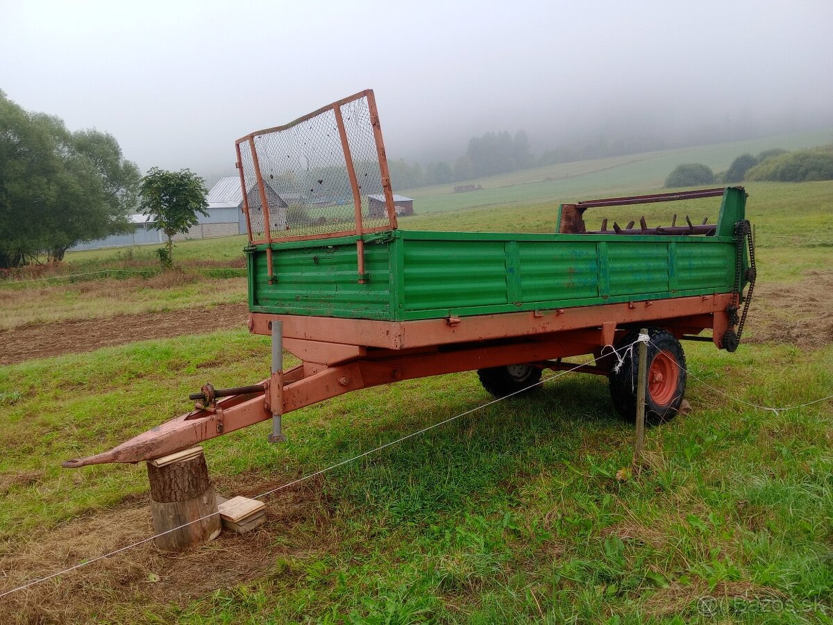 Rozmetadlo maštaľneho hnoja 3,T