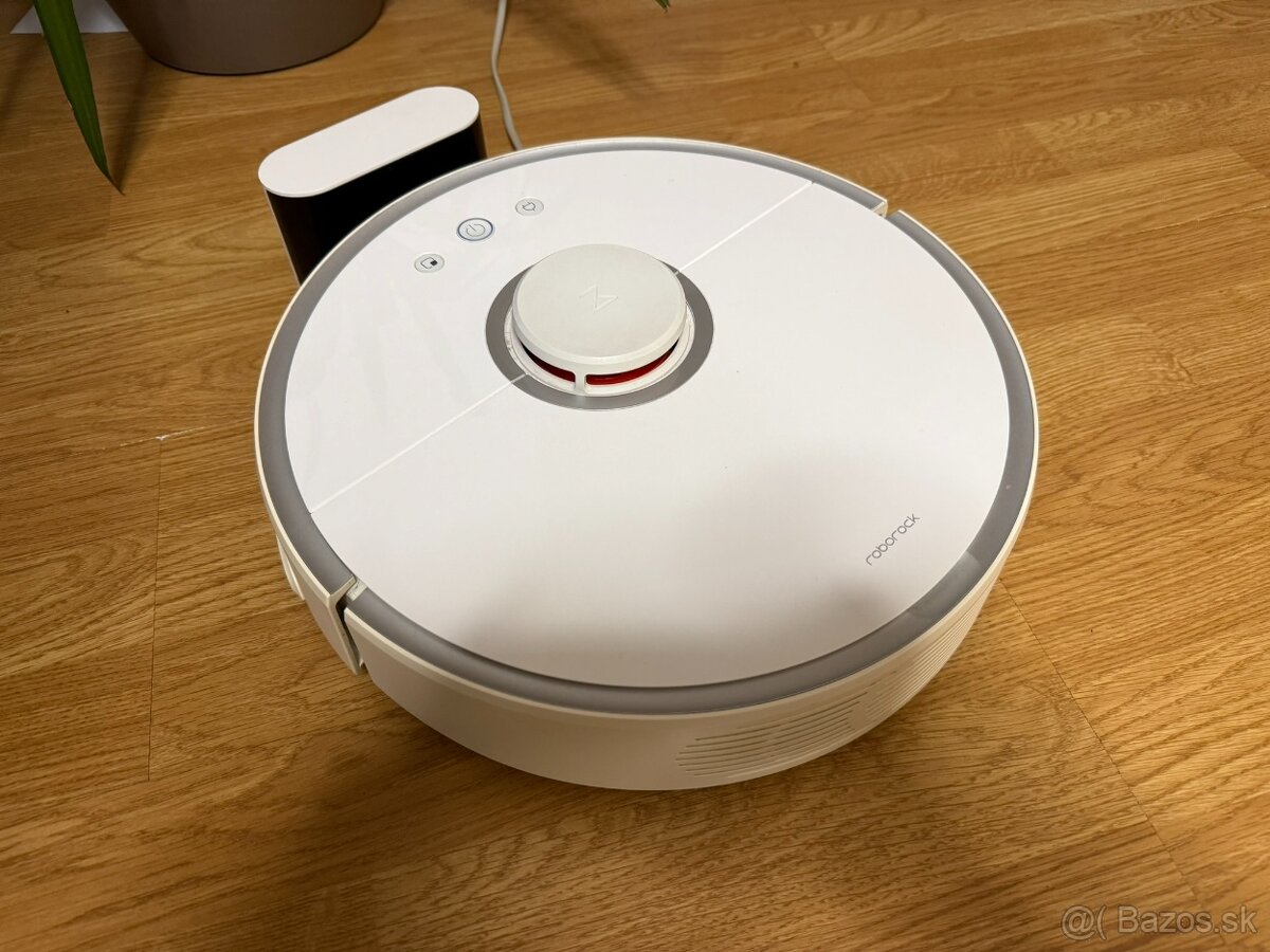 Xiaomi Roborock S5 - robotický vysávač