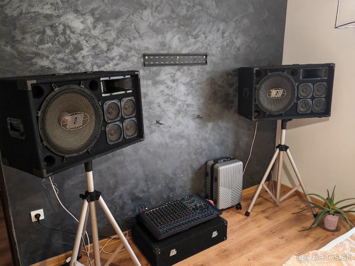 Dynacord cs41 , AudioPro 512 mix