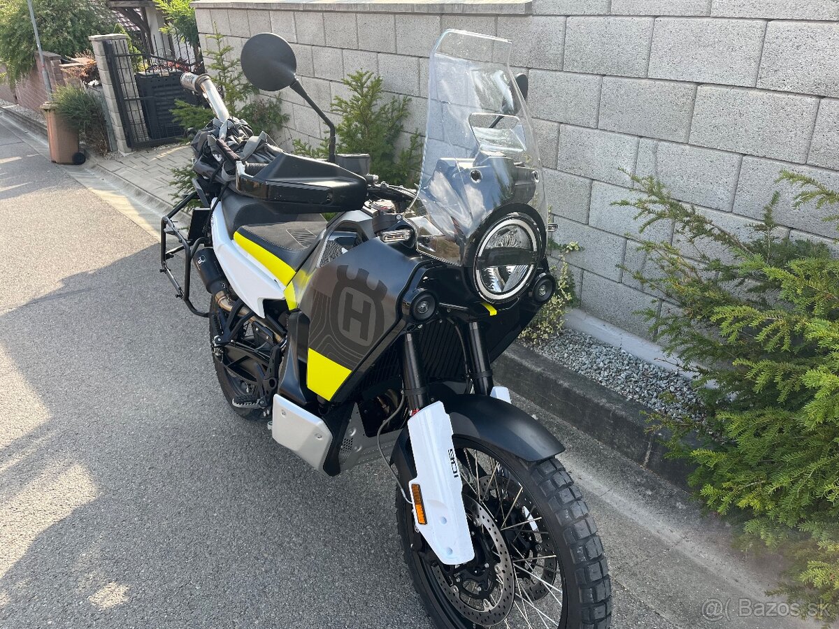 Husqvarna Norden 901  9/2024-bezdušové kol.21/18.