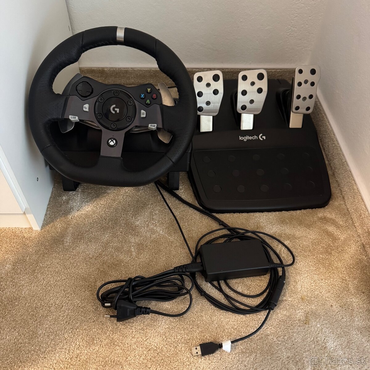 volant Logitech G920 Driving Force (PC / Xbox)