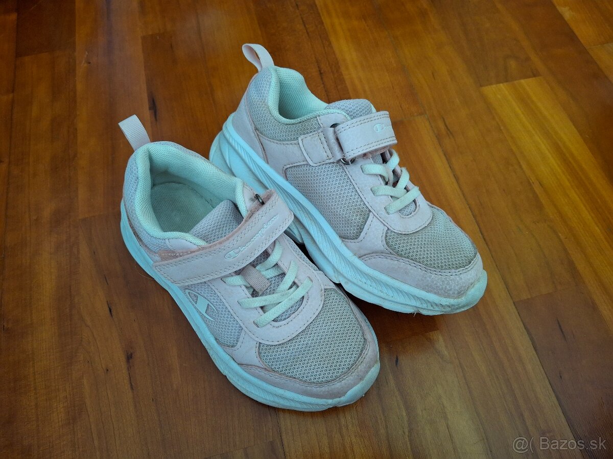 MIX OBUVI EU 28-33 pre dievča