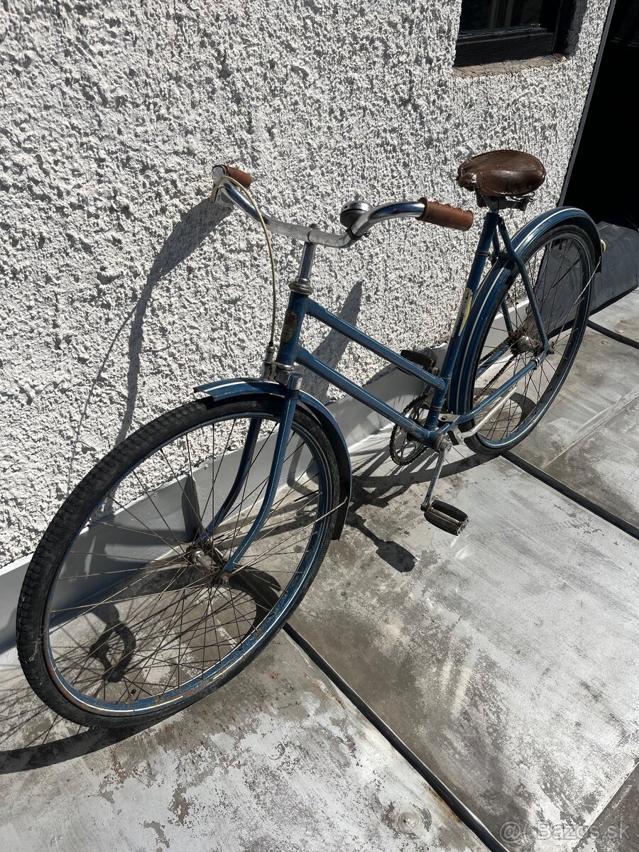 Retro bicykel v nálezovom stave