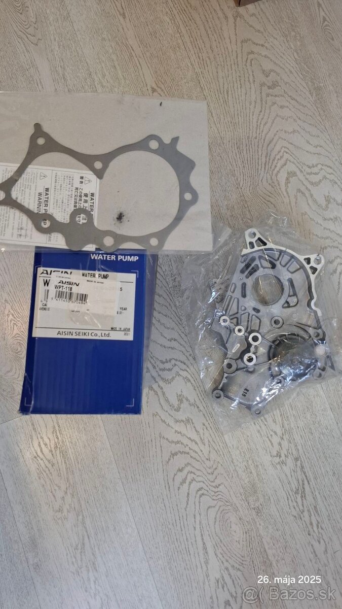 toyota vodna pumpa AISWPT-118