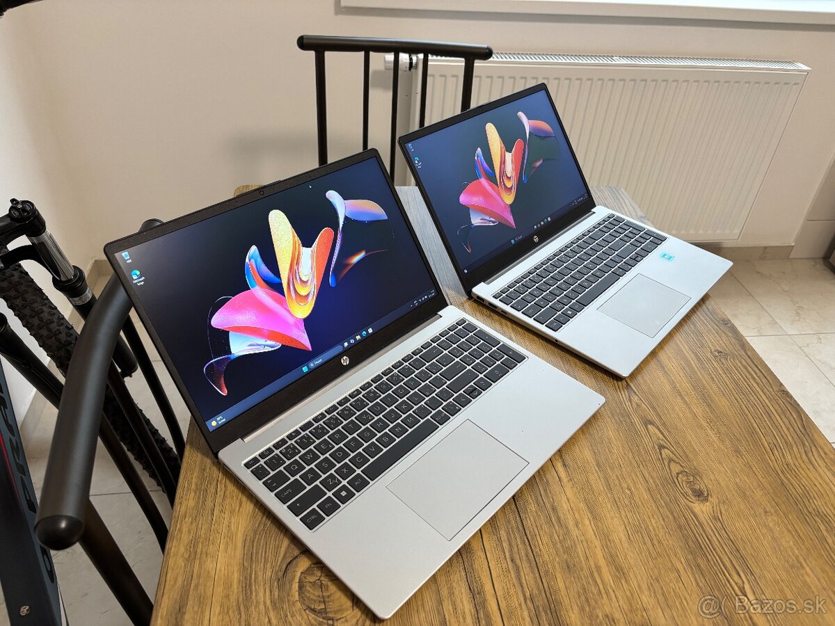 /15.6"/HP Notebook/4GB RAM DDR5/128GB NVMe SSD/Intel HD