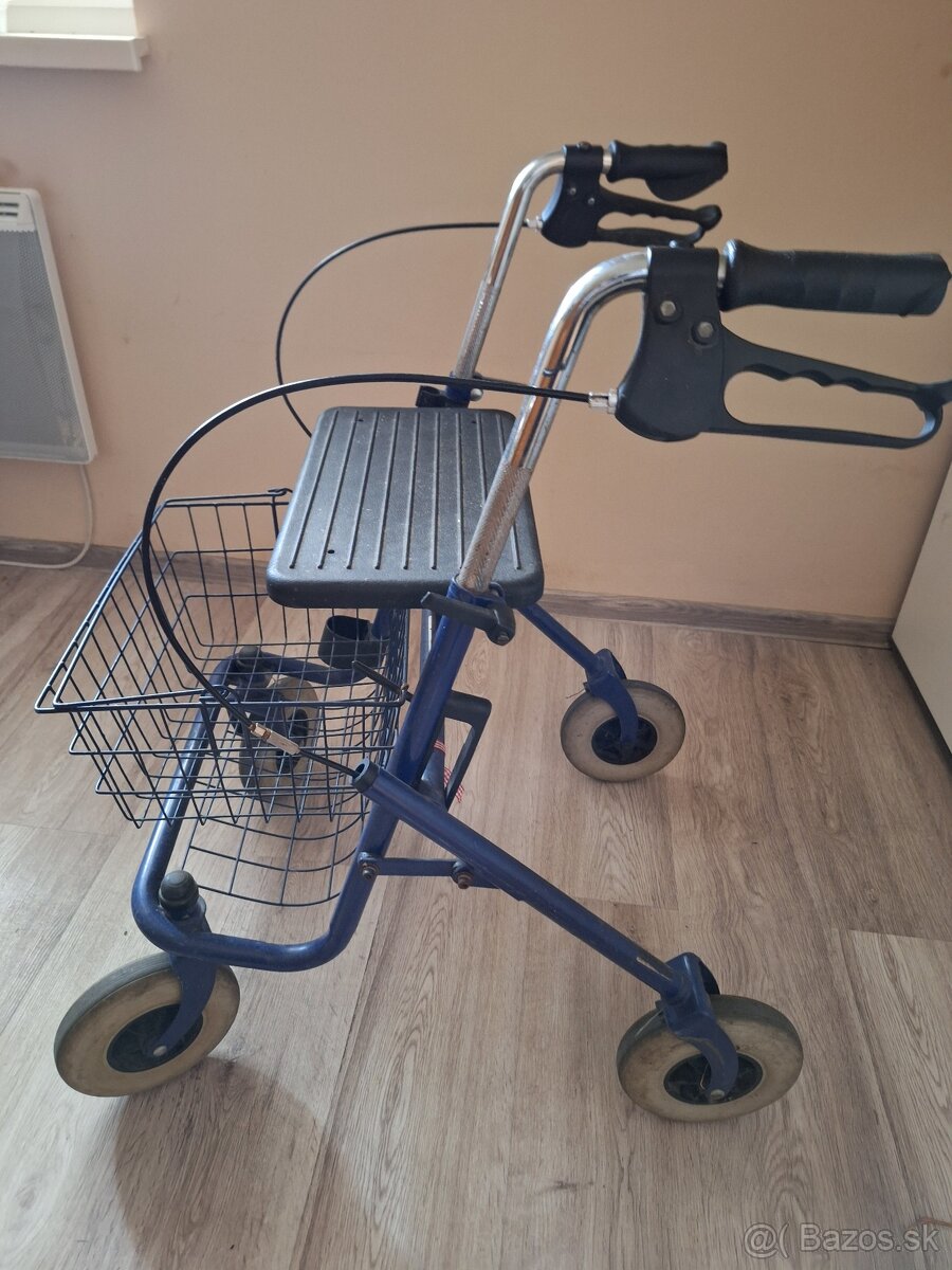 Chodítko pre seniorov