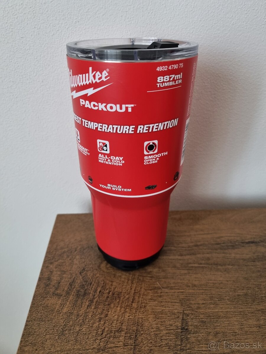Milwaukee hrnček 887ml PACKOUT
