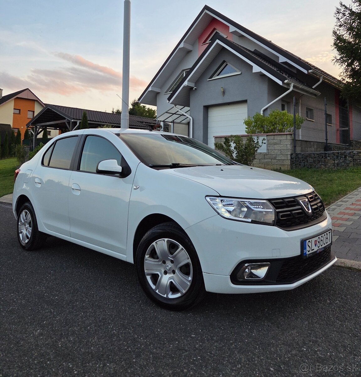 Dacia Logan 1.0 Sce