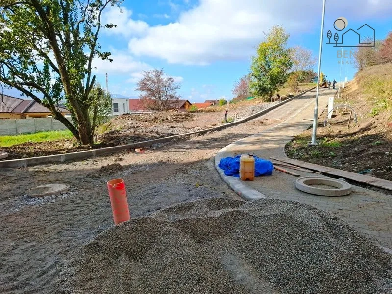 Posledné dva stavebné pozemky s IS Liptovský Mikuláš – Háje