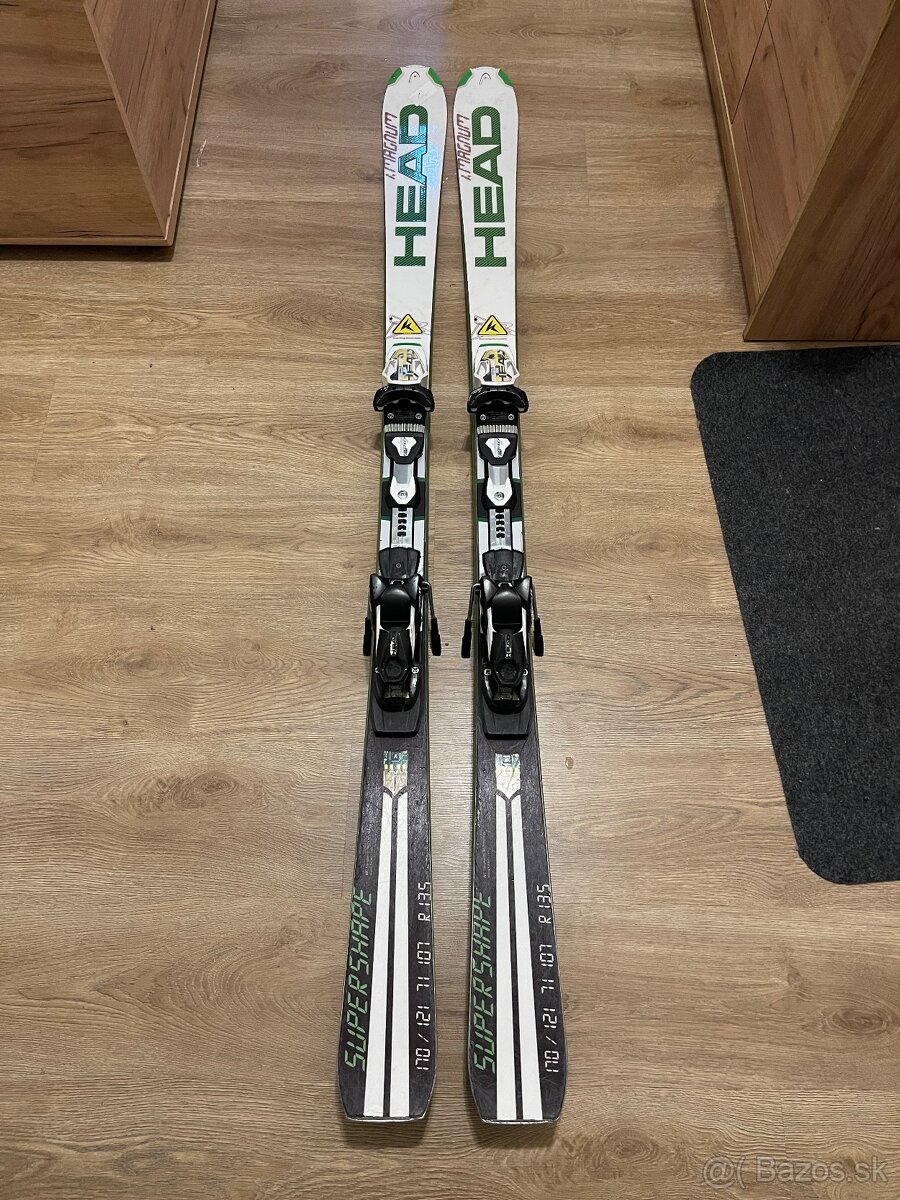 Lyže Head Supershape magnum