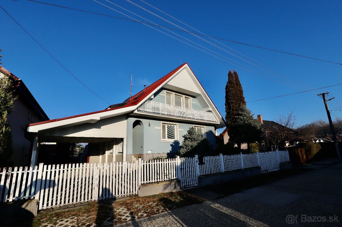 Kompletne zrekonštruovaný 5 izbový rodinný dom,pozemok 659m2