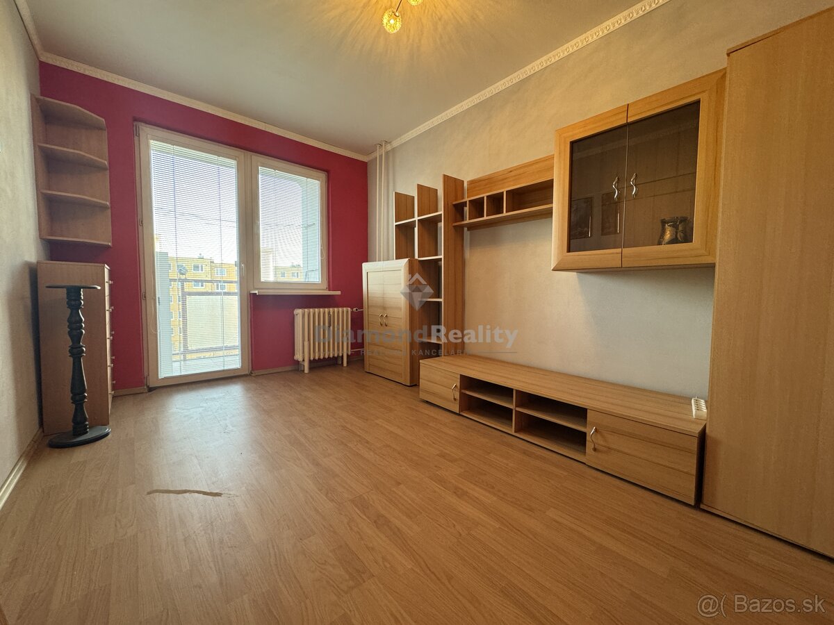 REZERVOVANÉ | NAJLACNEJŠÍ 3 IZBOVÝ BYT NA SÍDLISKU ŤAHANOVCE