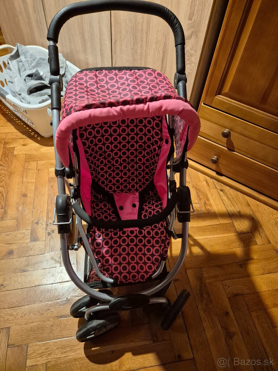 Kočík pre bábiky