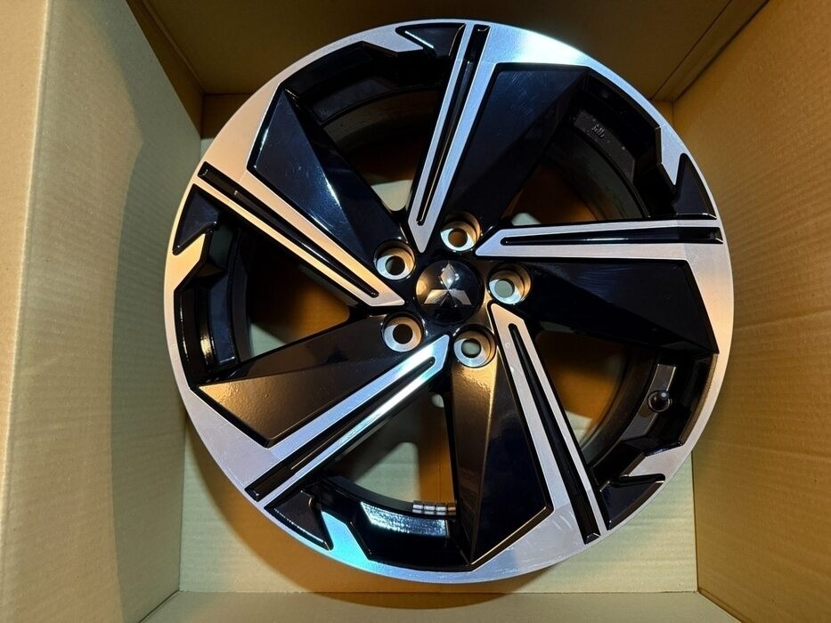 R18 ORIG.ALU DISKY MITSUBISHI 5X114,3 7JX18 ET38