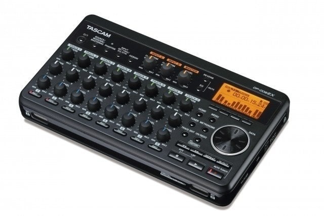 Digitálny rekordér Tascam DP-008EX