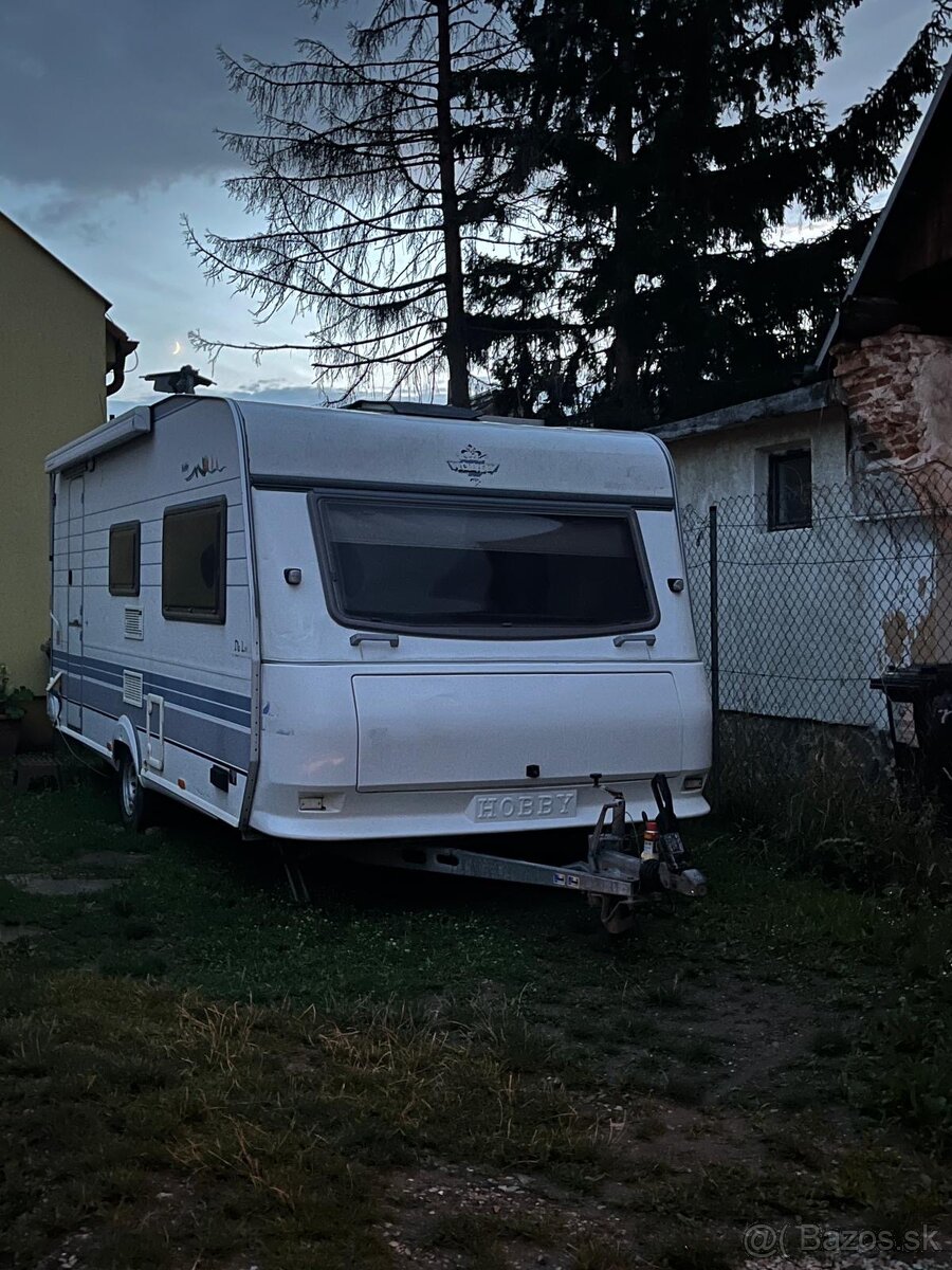 Obytný príves Hobby 440
